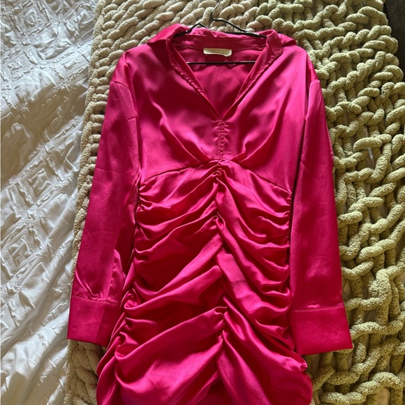 American Threads long sleeve pink mini dress, worn once. Perfect condition - Picture 4 of 5